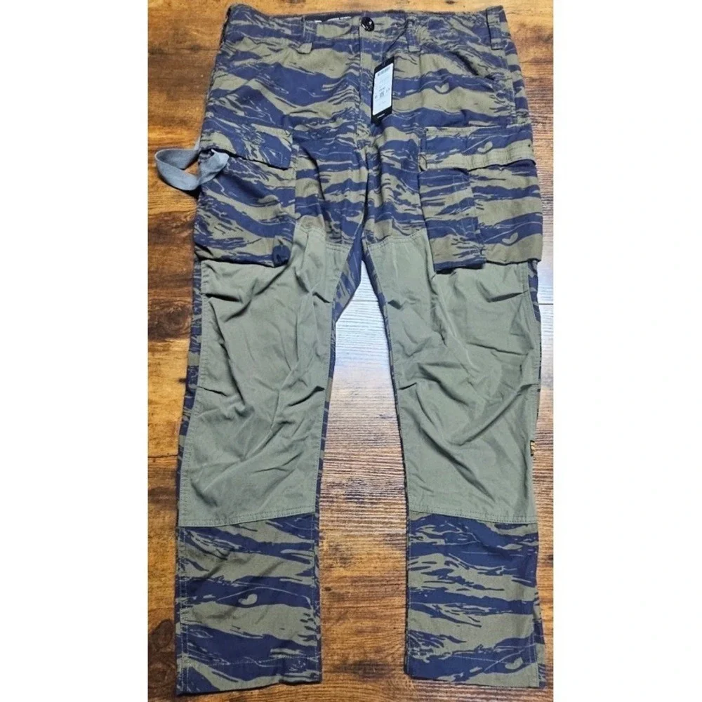 G-Star Raw 3D Tapered Tiger Camo Cargo 2.0 Ripstop Shadow Olive Size 33x30 NWT